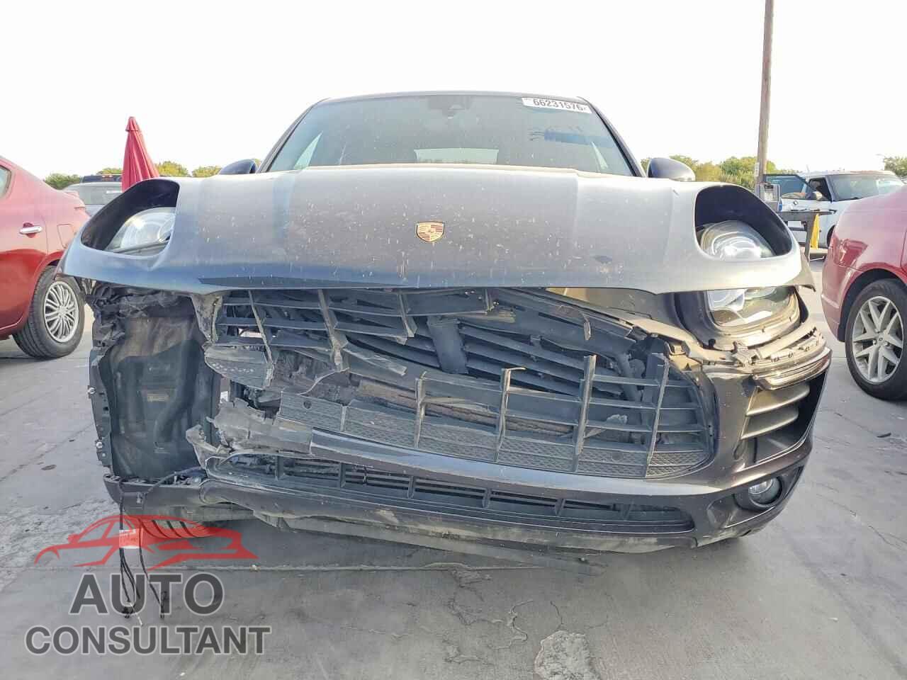PORSCHE MACAN 2018 - WP1AA2A50JLB19186