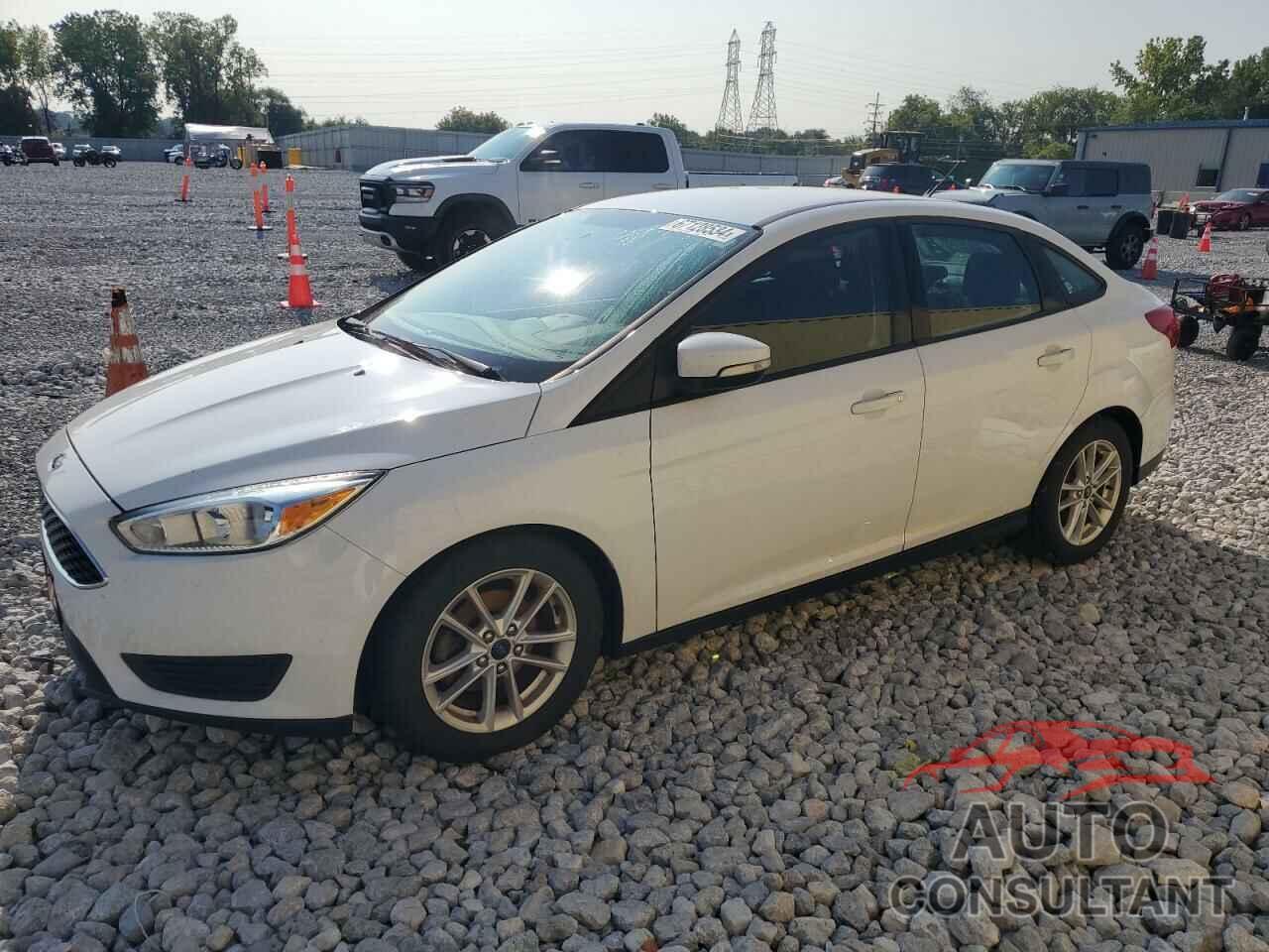 FORD FOCUS 2017 - 1FADP3F27HL203474