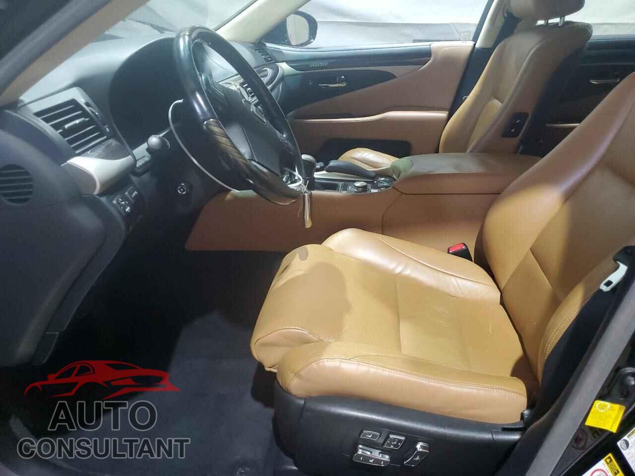 LEXUS LS460 2013 - JTHCL5EF9D5018437