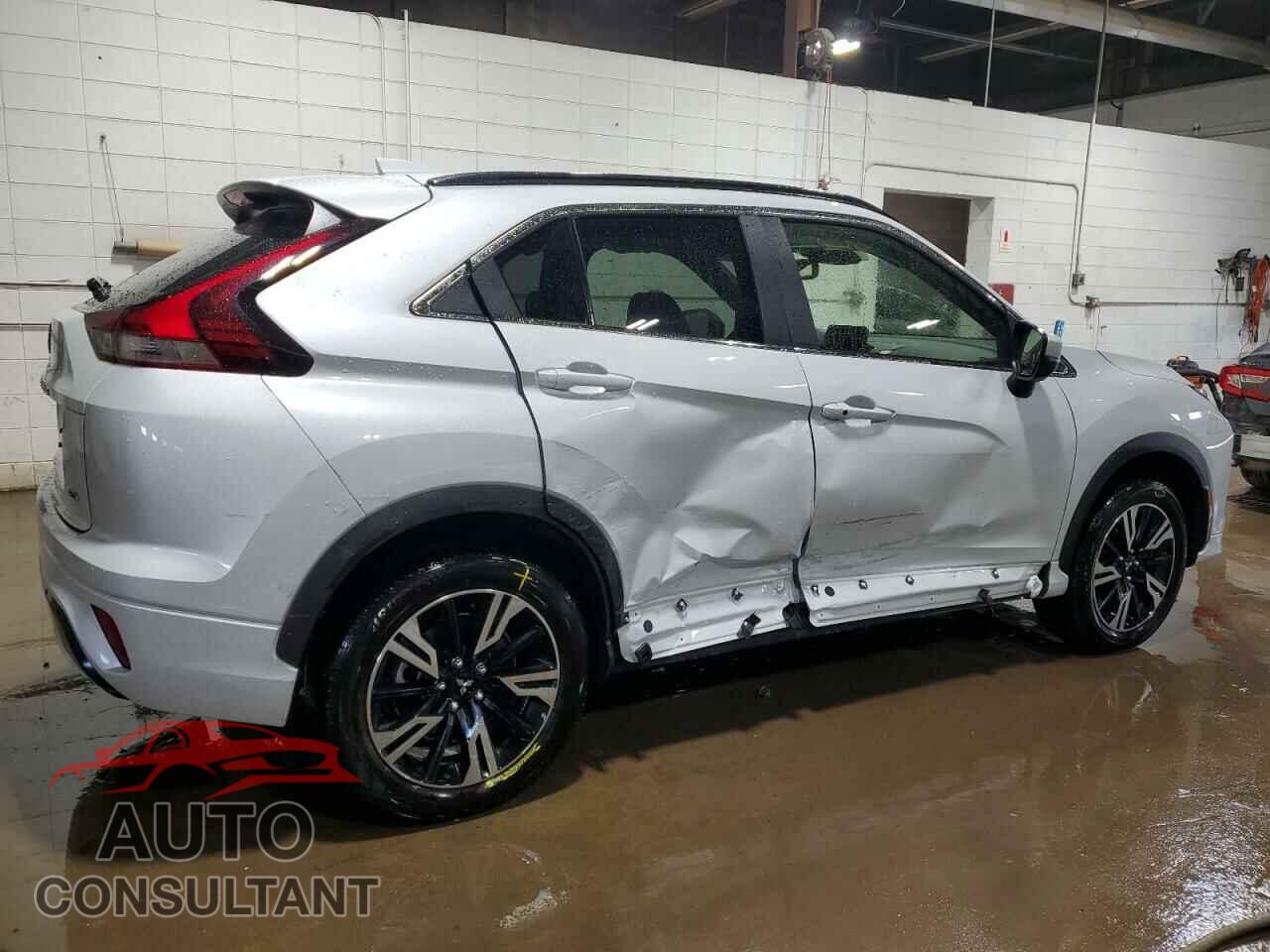 MITSUBISHI ECLIPSE 2023 - JA4ATWAA4PZ049322