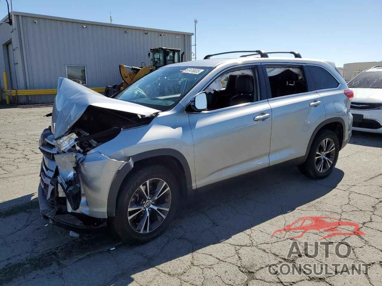 TOYOTA HIGHLANDER 2019 - 5TDZZRFH1KS358240