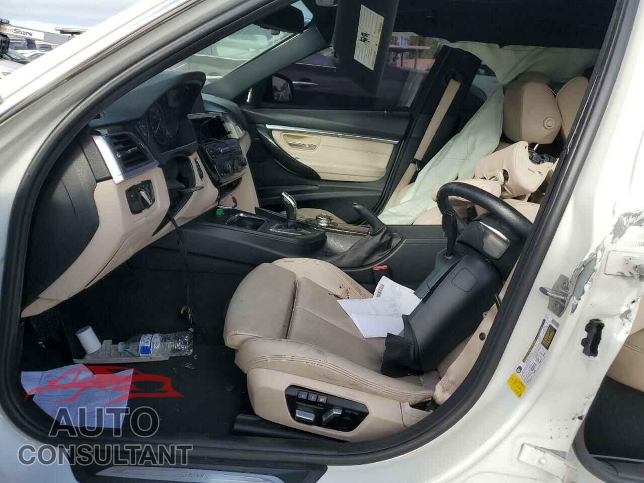 BMW 3 SERIES 2016 - WBA8E9G54GNU30635