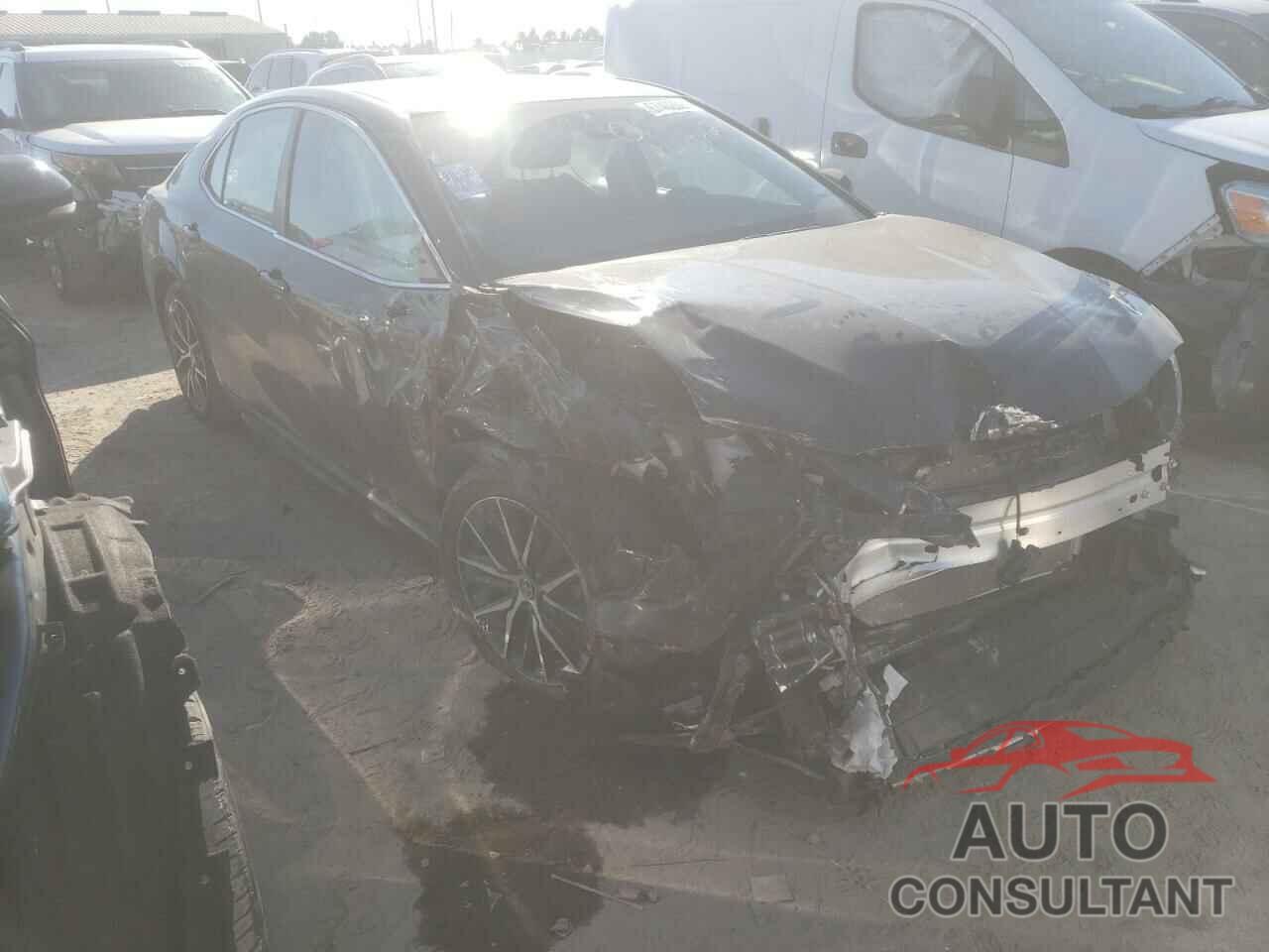 TOYOTA CAMRY 2021 - 4T1G11AK3MU466338