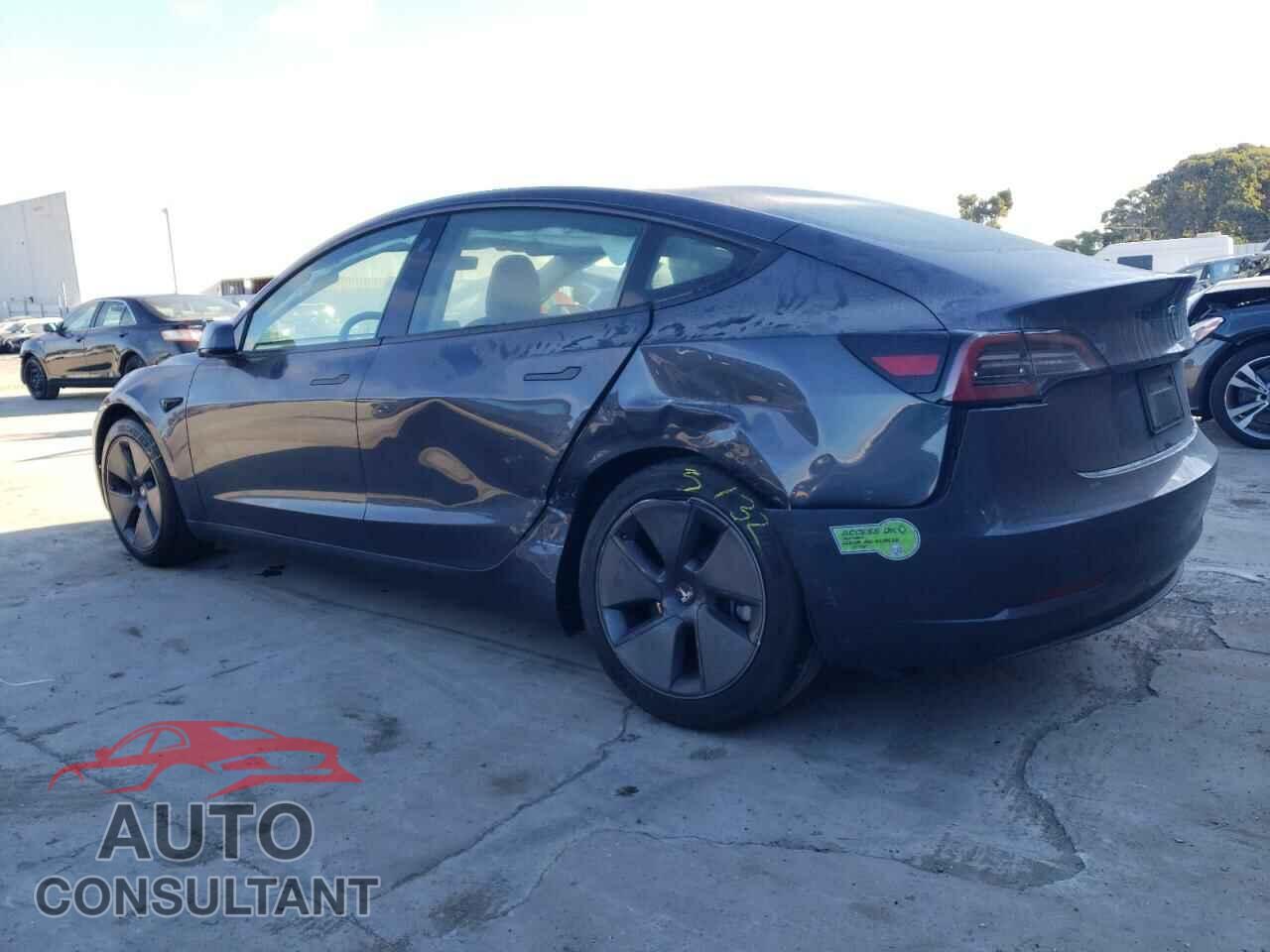 TESLA MODEL 3 2023 - 5YJ3E1EA8PF458600