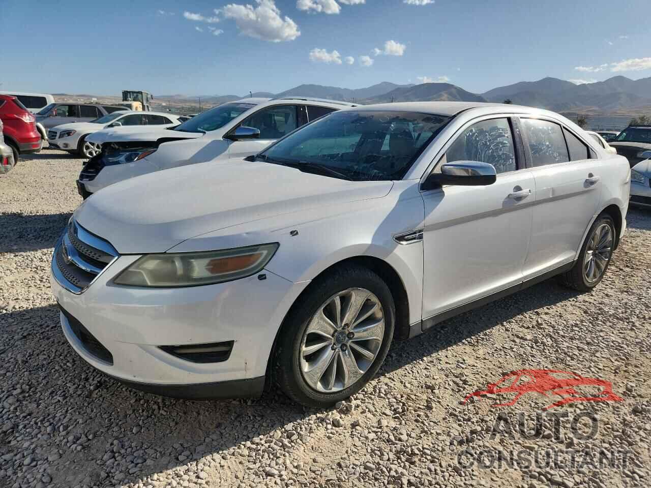 FORD TAURUS 2010 - 1FAHP2FW5AG115018