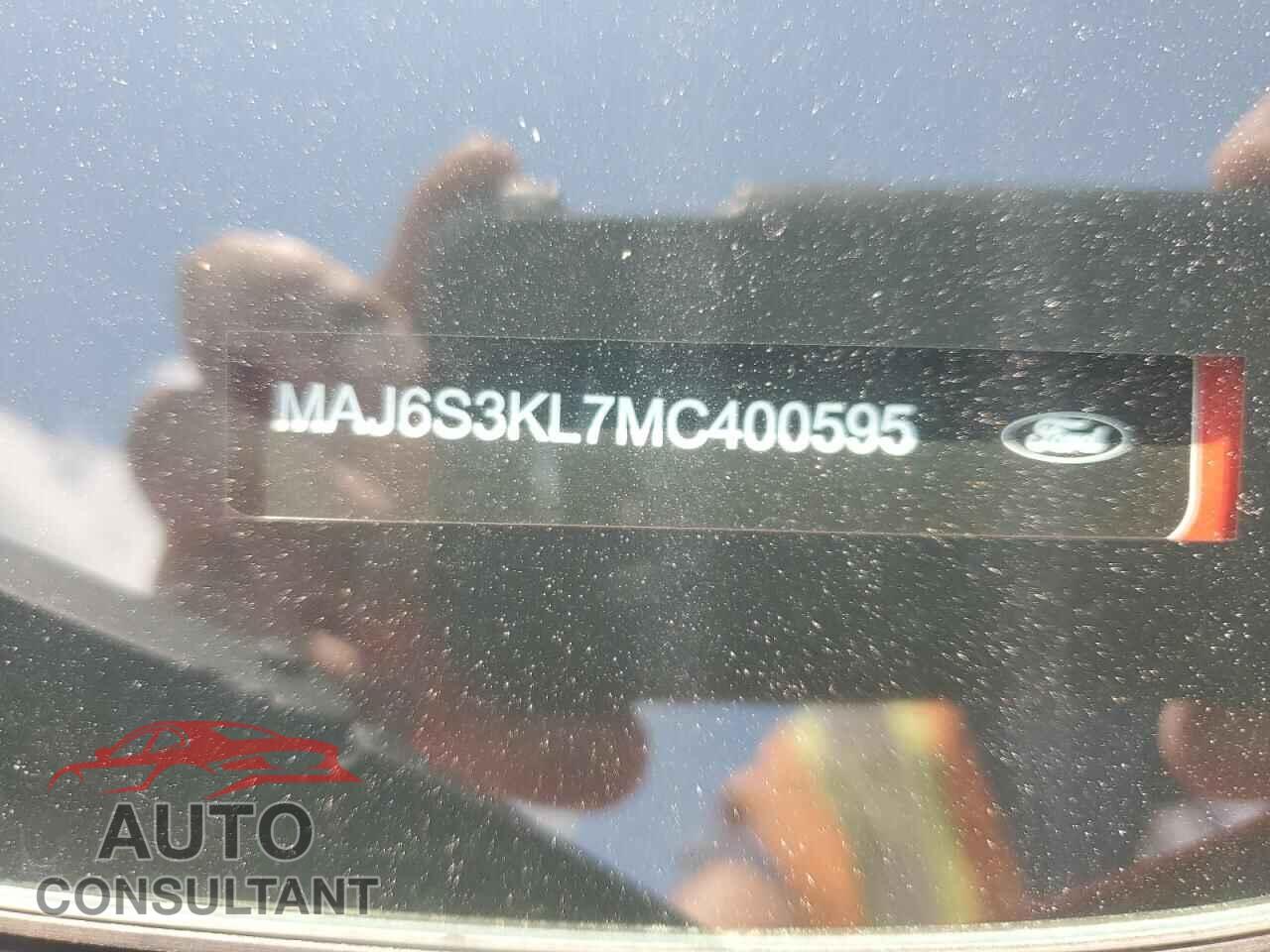 FORD ECOSPORT 2021 - MAJ6S3KL7MC400595