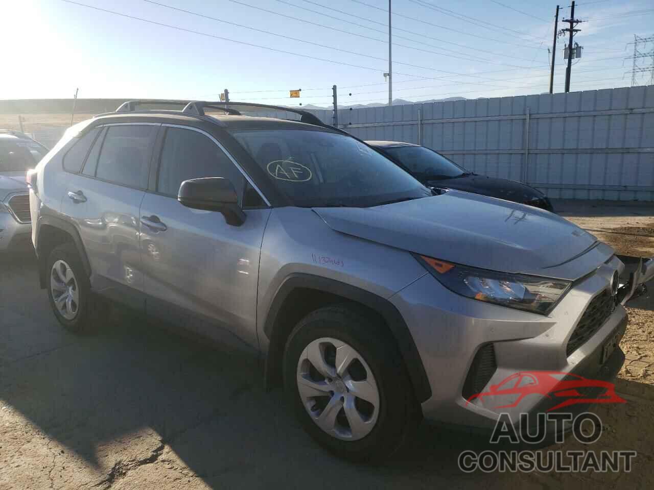 TOYOTA RAV4 2019 - 2T3F1RFV4KW003674