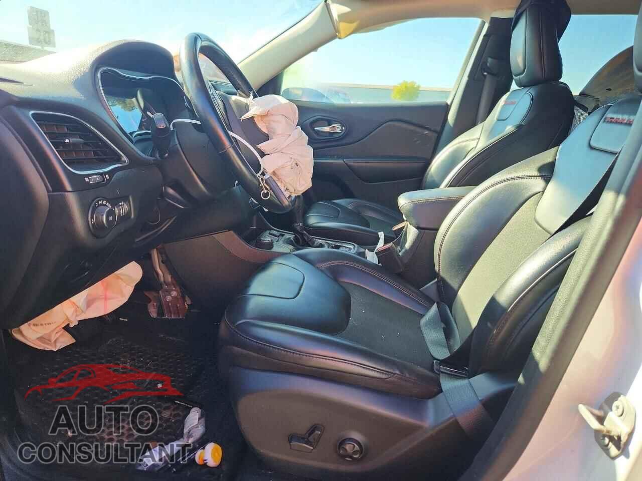 JEEP CHEROKEE 2020 - 1C4PJMBX2LD613263