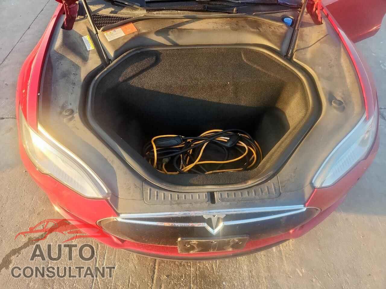 TESLA MODEL S 2015 - 5YJSA1S20FF095955