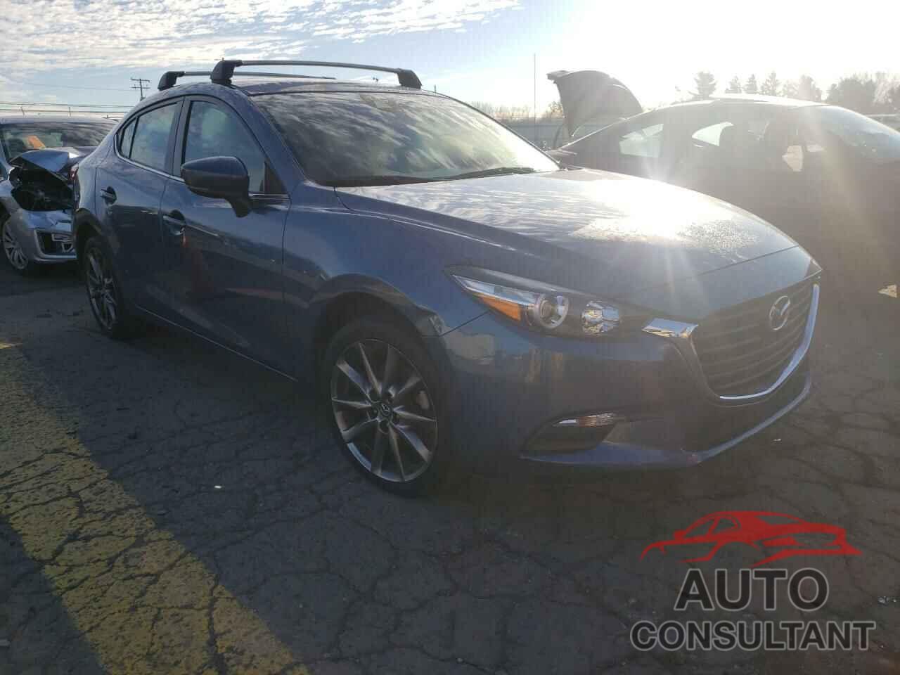 MAZDA 3 2018 - 3MZBN1V3XJM246875