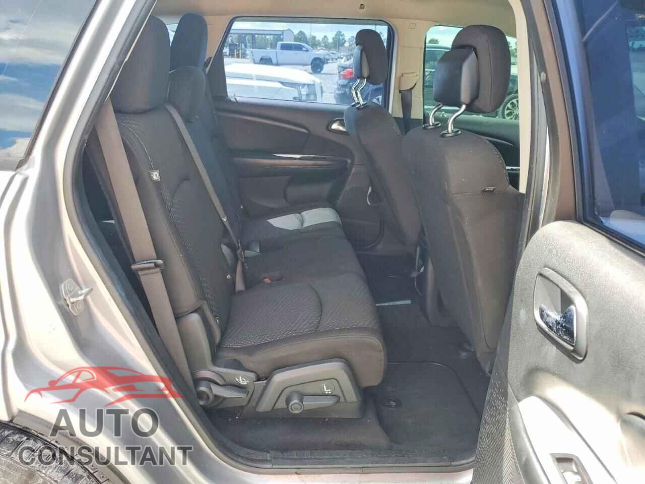 DODGE JOURNEY 2015 - 3C4PDCAB2FT649945