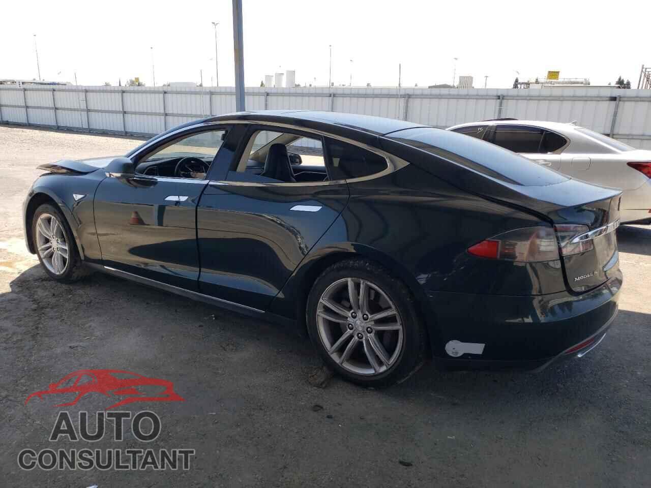 TESLA MODEL S 2013 - 5YJSA1CN1DFP05917