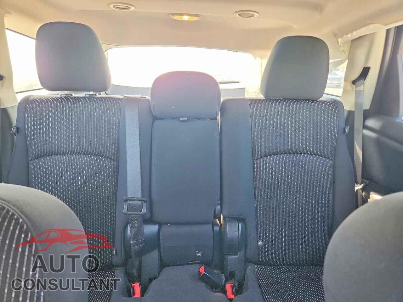 DODGE JOURNEY 2015 - 3C4PDCAB2FT518014