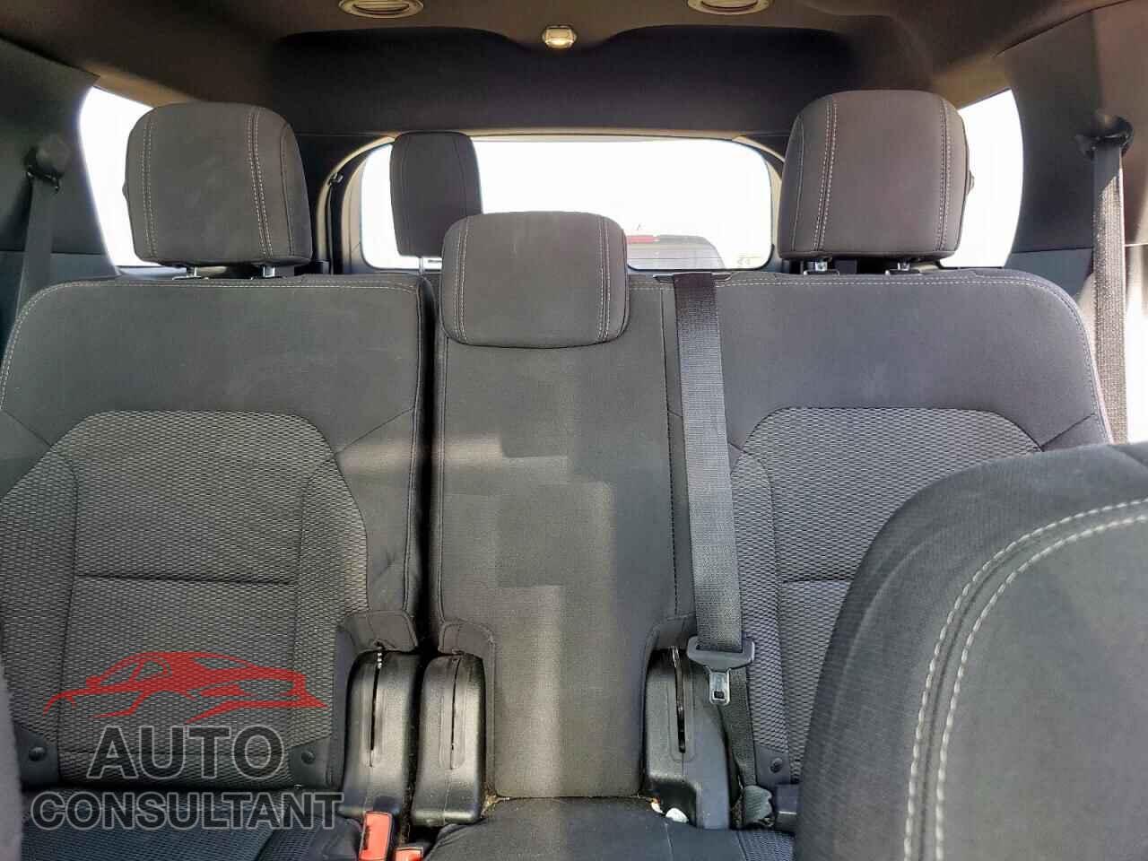 FORD EXPLORER 2018 - 1FM5K7D86JGB07616