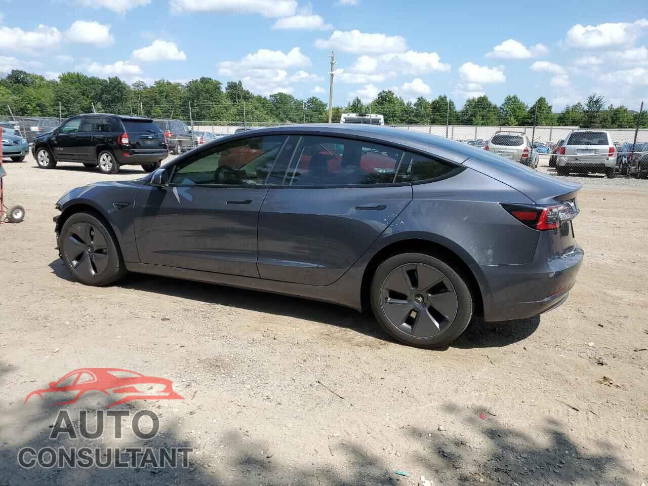 TESLA MODEL 3 2023 - 5YJ3E1EBXPF628657
