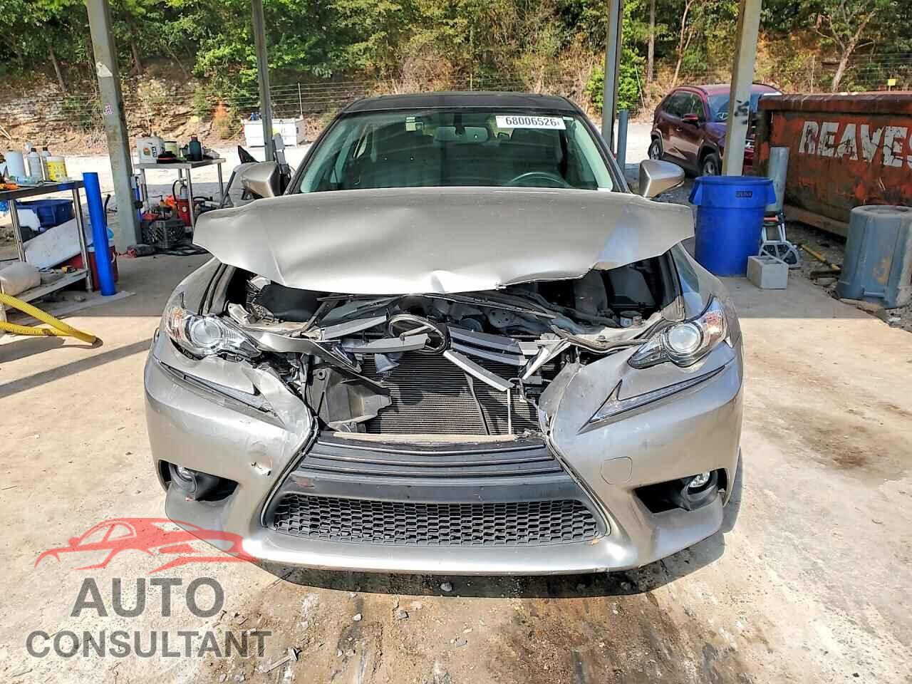 LEXUS IS 2015 - JTHBF1D23F5056128