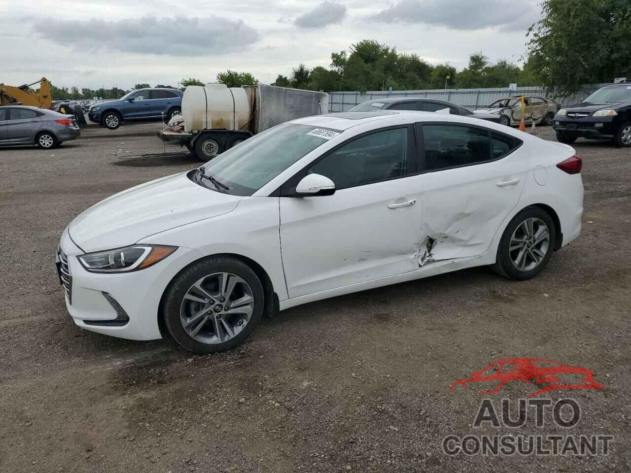 HYUNDAI ELANTRA 2018 - KMHD84LF3JU602057