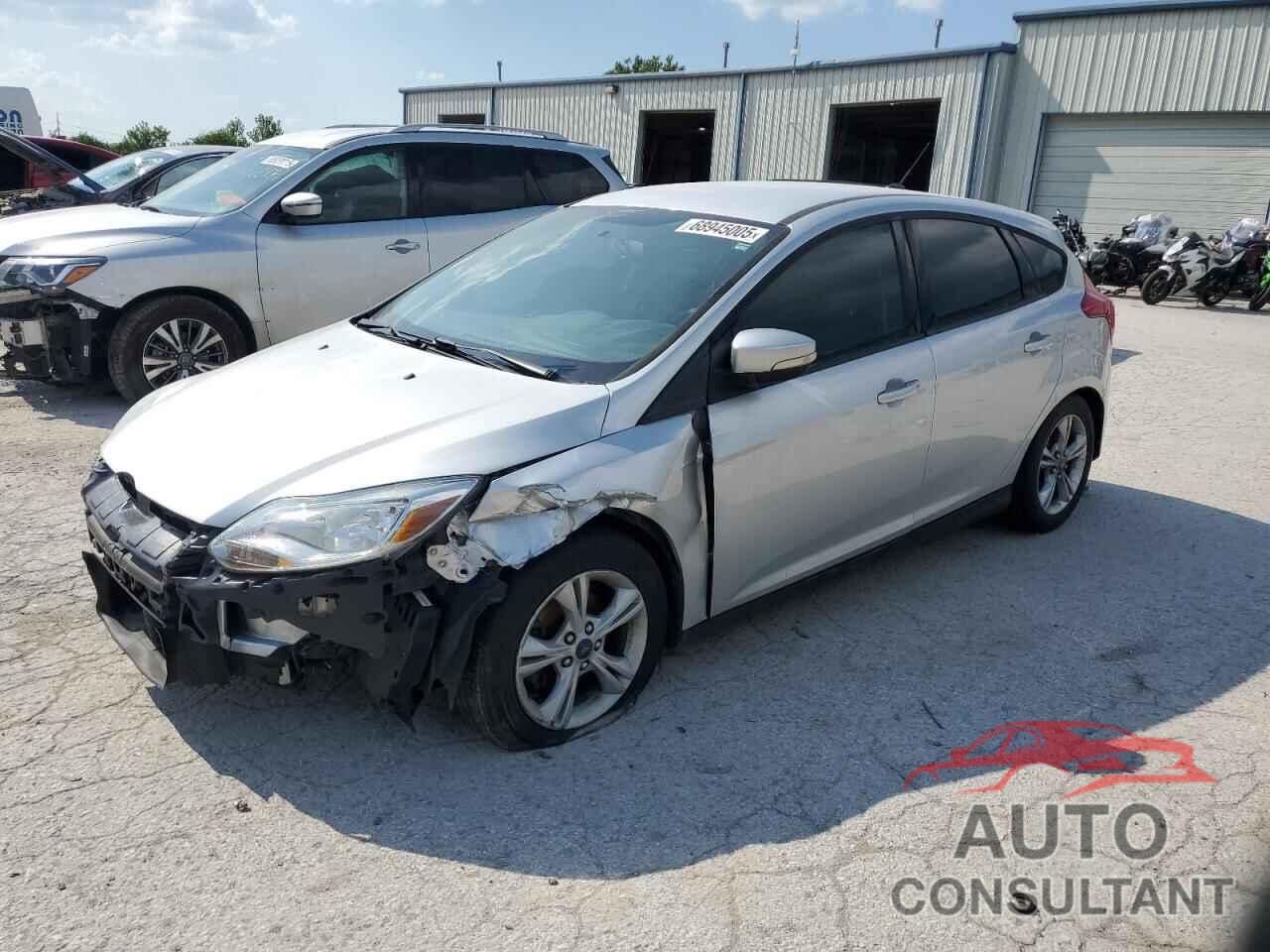 FORD FOCUS 2014 - 1FADP3K26EL399005