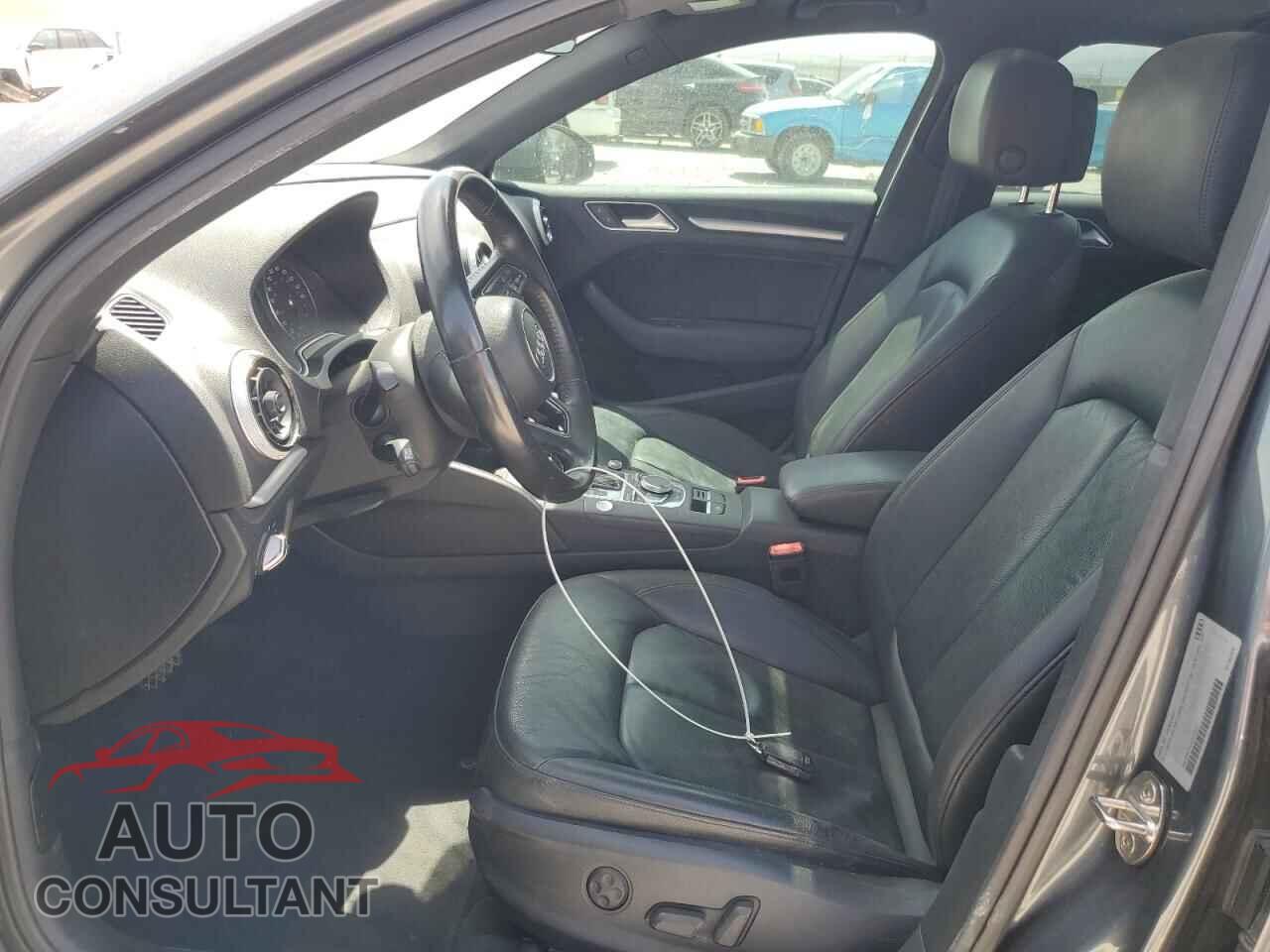 AUDI A3 2017 - WAUB8GFF2H1026897
