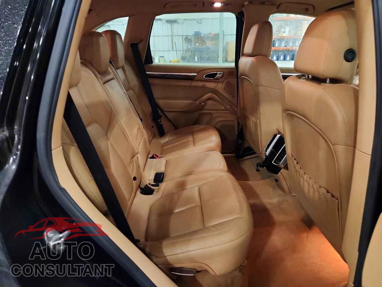PORSCHE CAYENNE 2011 - WP1AA2A28BLA10465