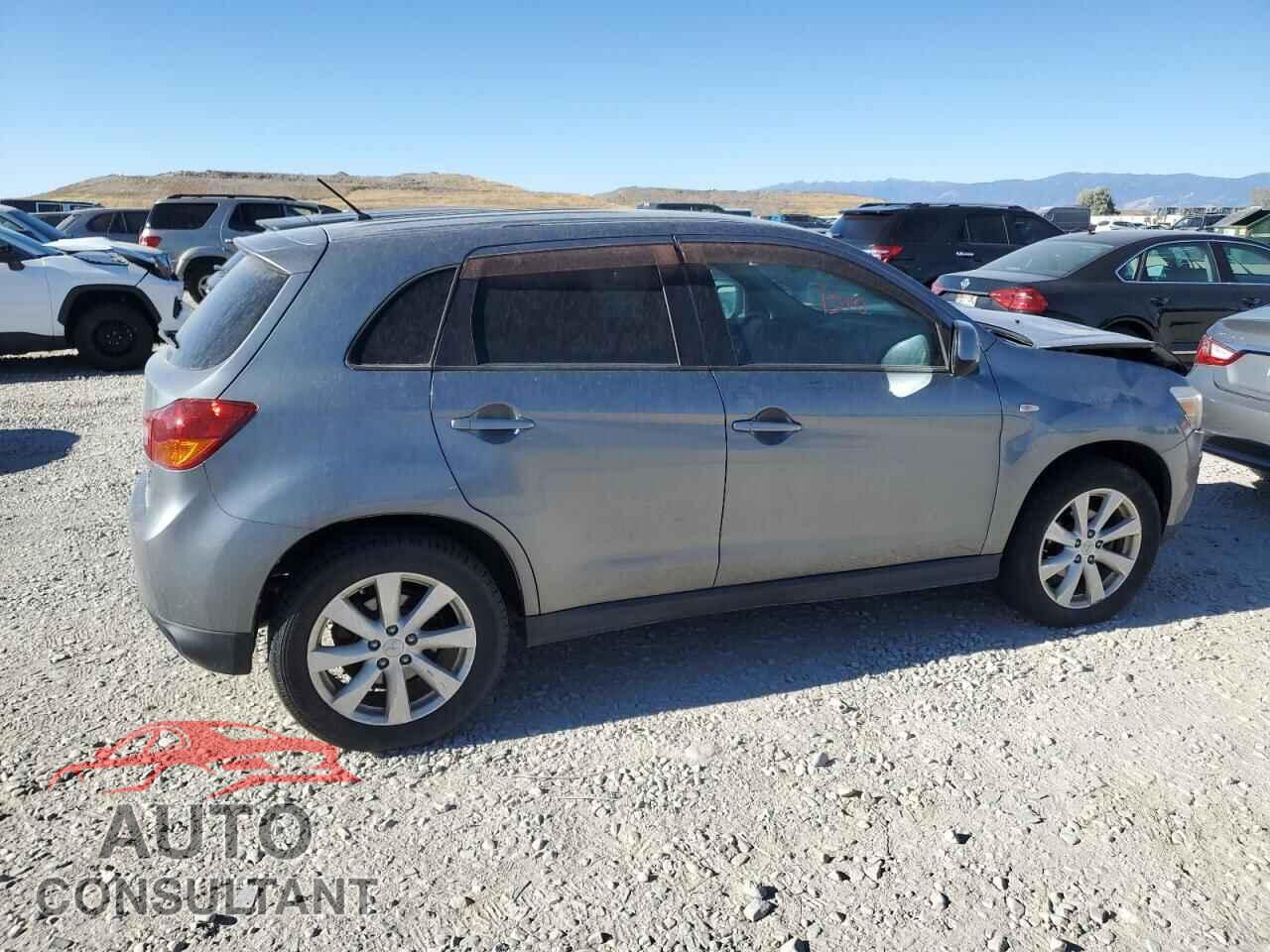MITSUBISHI OUTLANDER 2015 - 4A4AP3AW0FE028034