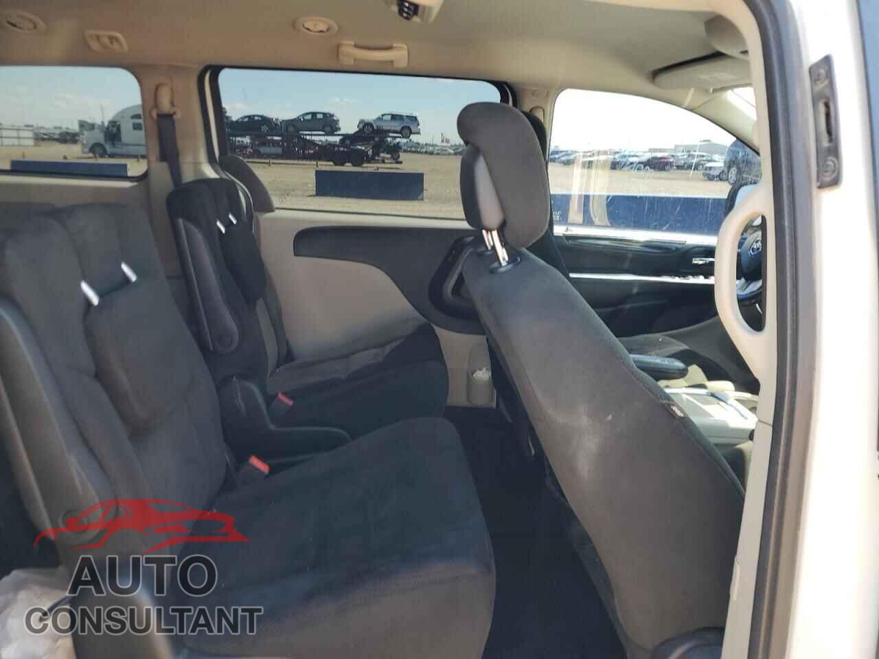 DODGE CARAVAN 2015 - 2C4RDGCG6FR658272