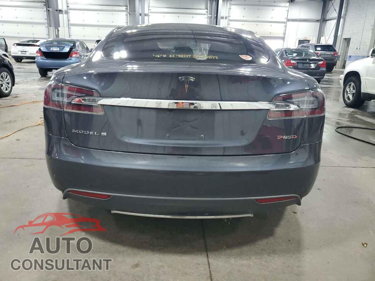 TESLA MODEL S 2015 - 5YJSA1E41FF106863
