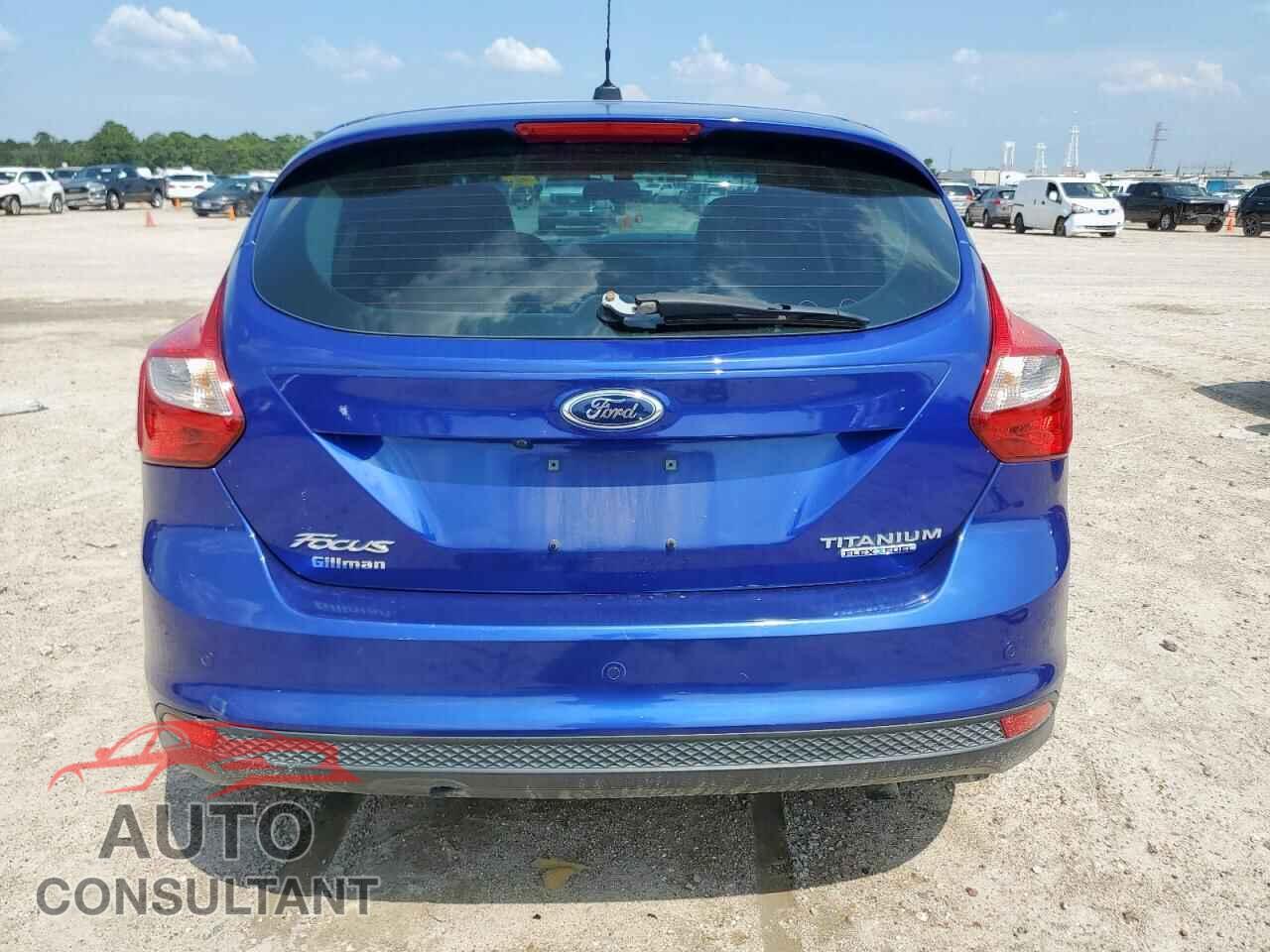 FORD FOCUS 2013 - 1FADP3N25DL157719