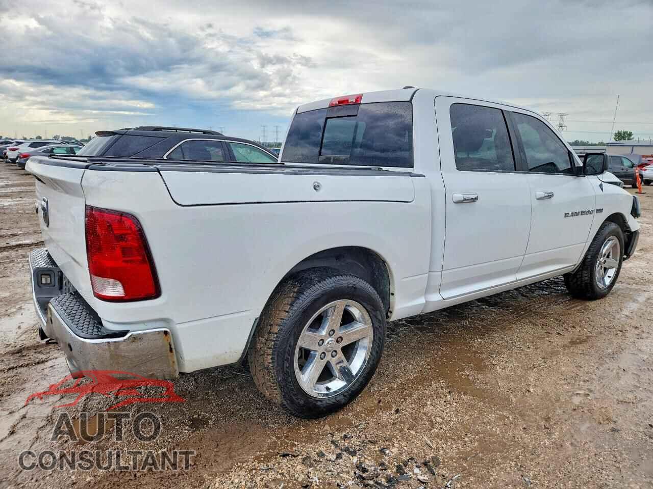 DODGE RAM 1500 2012 - 1C6RD6LT8CS137384