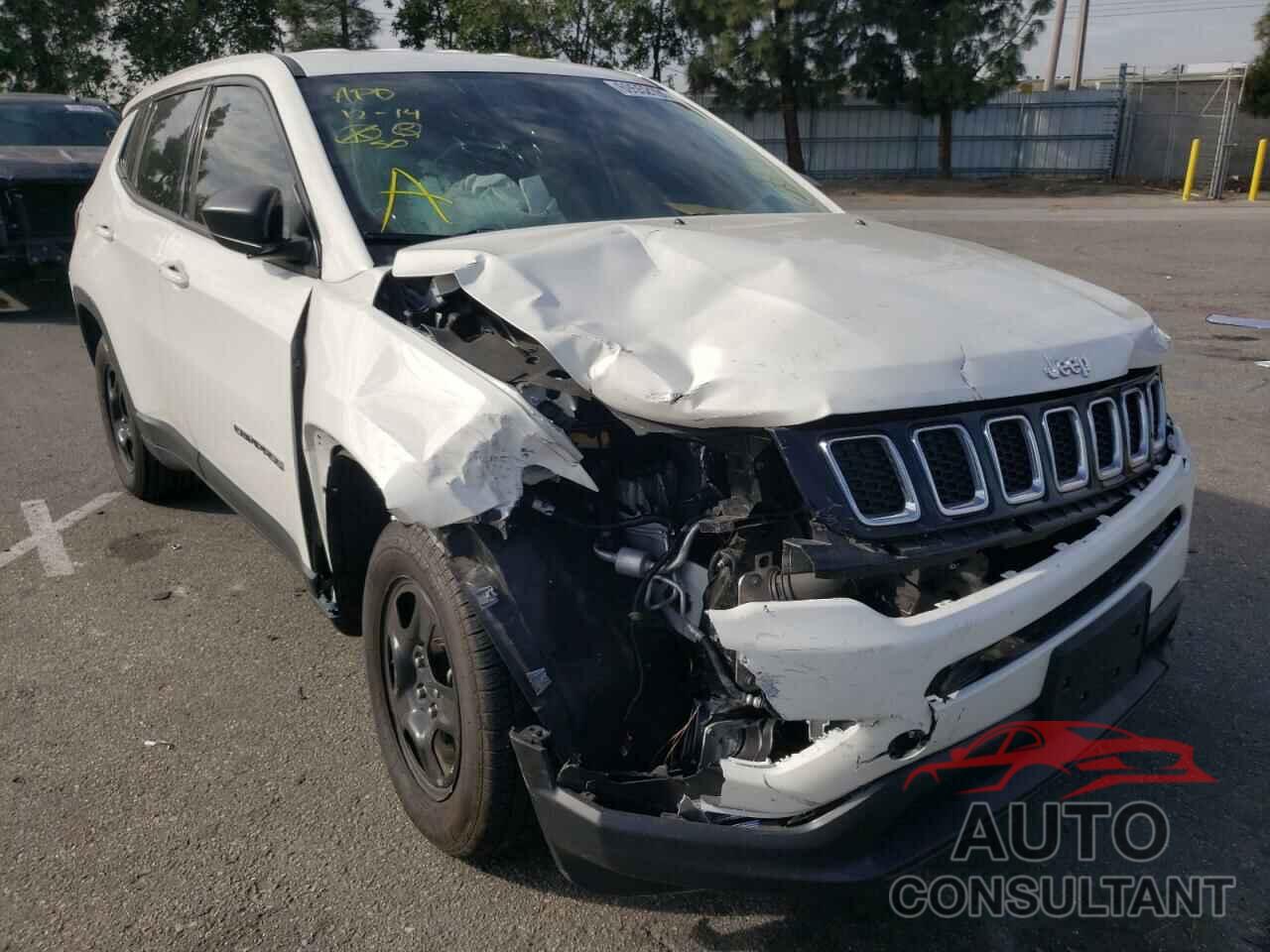 JEEP COMPASS 2018 - 3C4NJCAB7JT368815