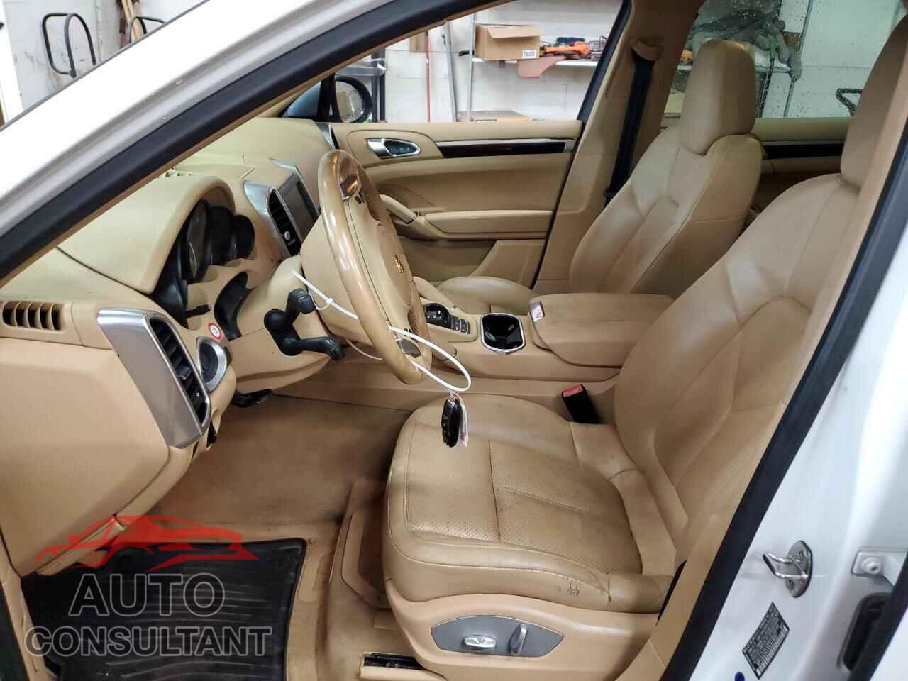 PORSCHE CAYENNE 2013 - WP1AA2A27DLA19337