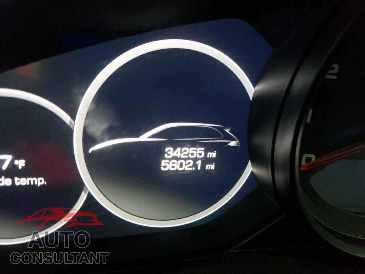 PORSCHE CAYENNE 2019 - WP1AA2AYXKDA01474