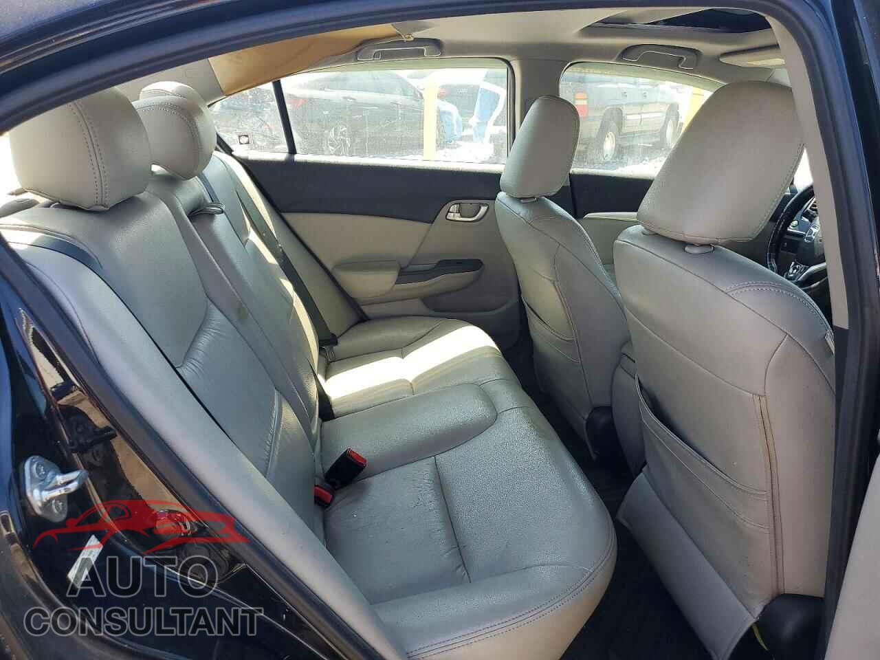 HONDA CIVIC 2013 - 19XFB2F87DE024502