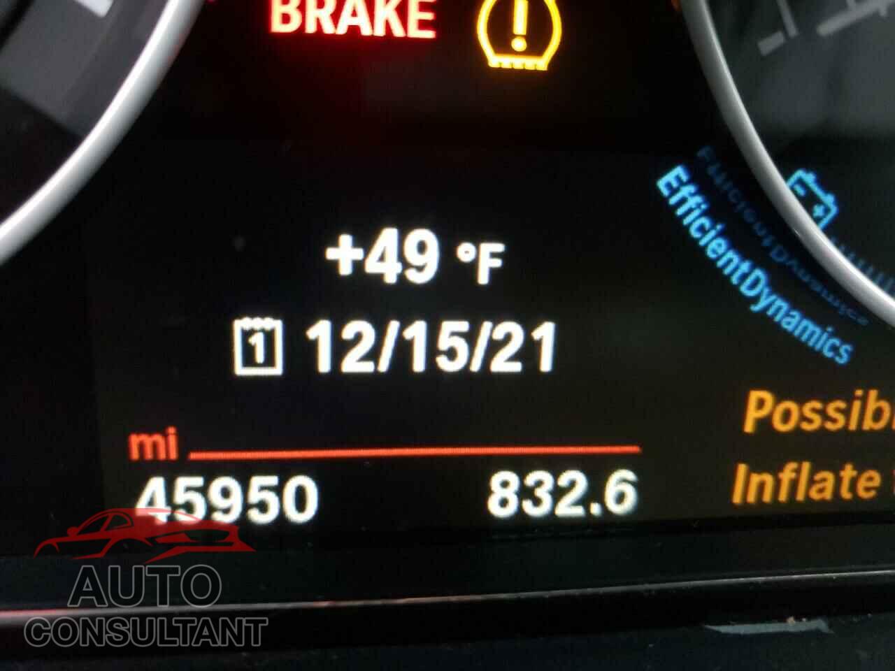 BMW 3 SERIES 2016 - WBA8E9G59GNU28671