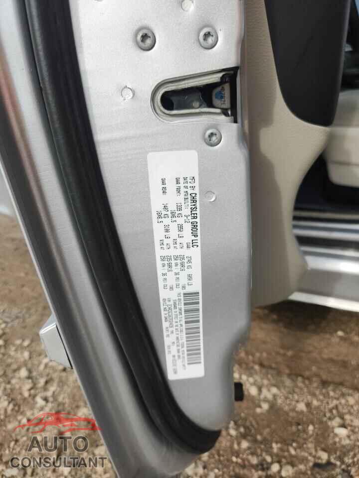 DODGE CARAVAN 2012 - 2C4RDGCG6CR324836