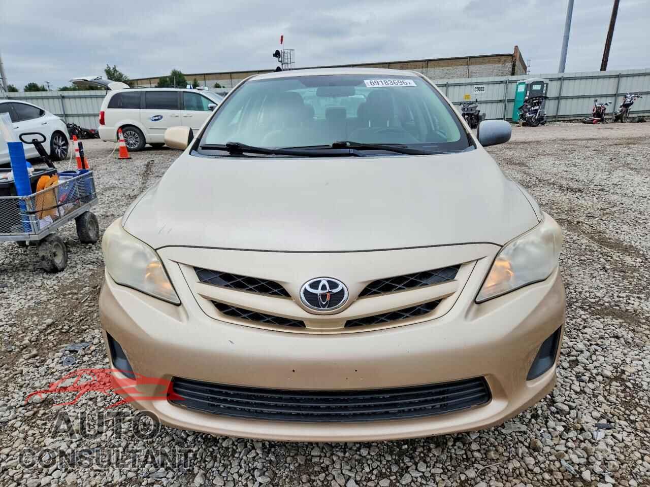 TOYOTA COROLLA 2012 - 2T1BU4EE2CC779629