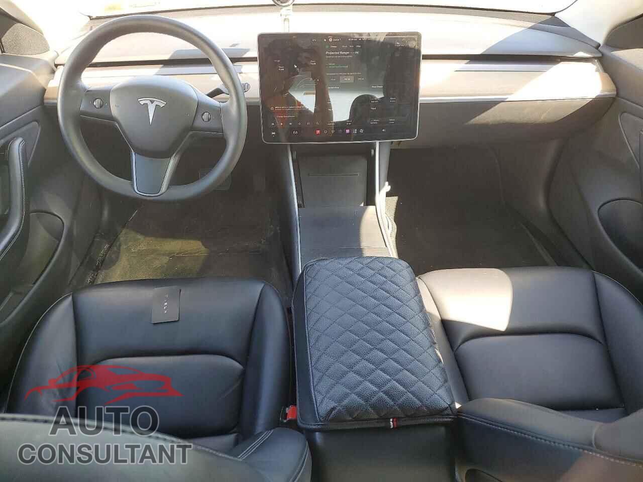 TESLA MODEL 3 2019 - 5YJ3E1EB4KF451449