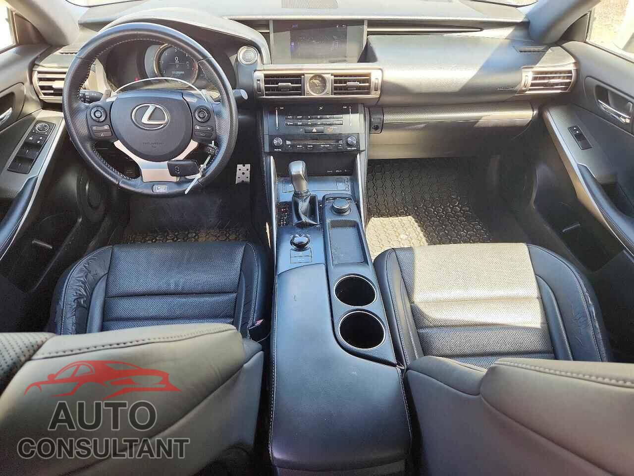 LEXUS IS 2014 - JTHBF1D25E5013005