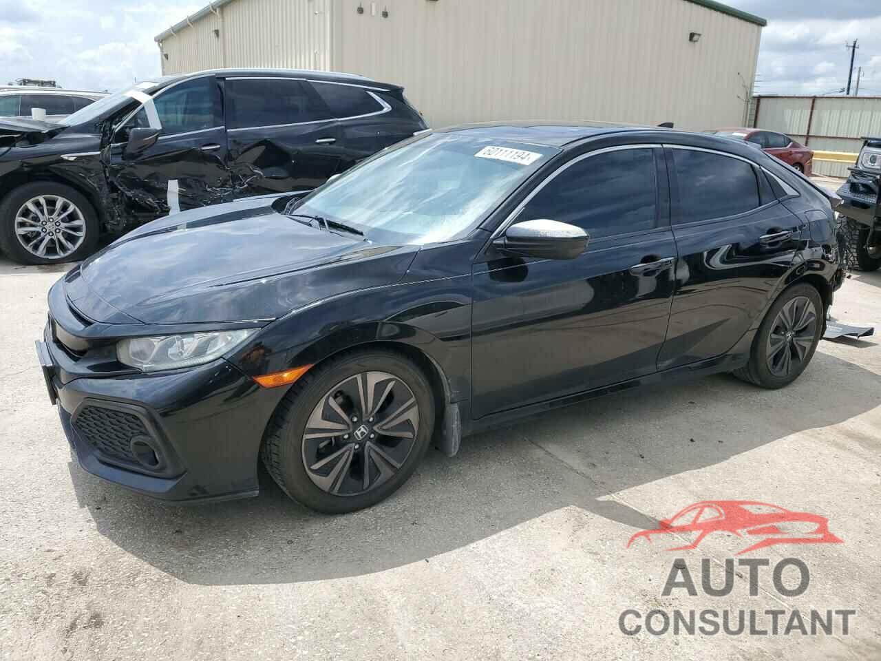 HONDA CIVIC 2018 - SHHFK7H57JU201747