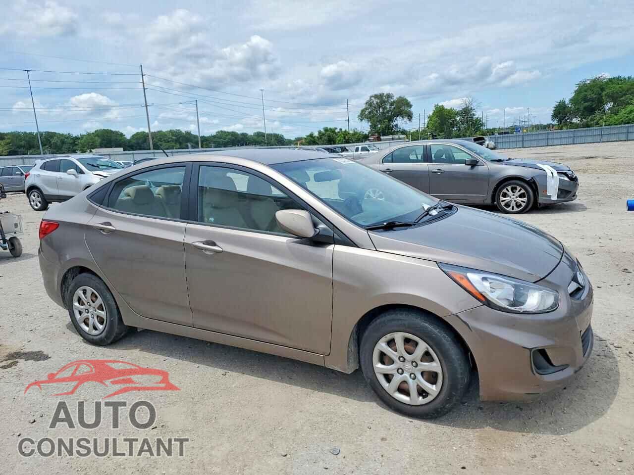 HYUNDAI ACCENT 2013 - KMHCT4AE0DU543011