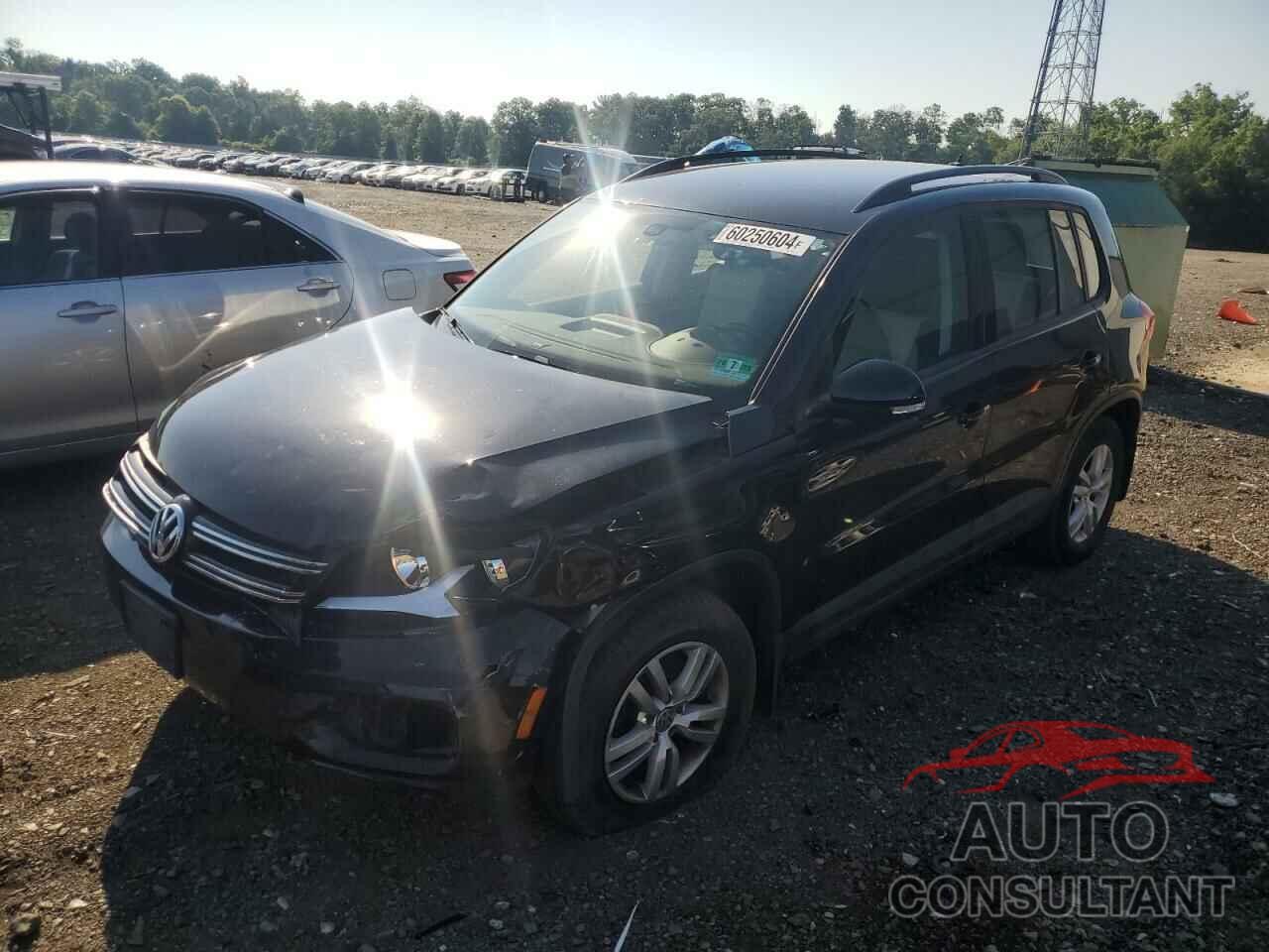 VOLKSWAGEN TIGUAN 2016 - WVGBV7AX6GW601950