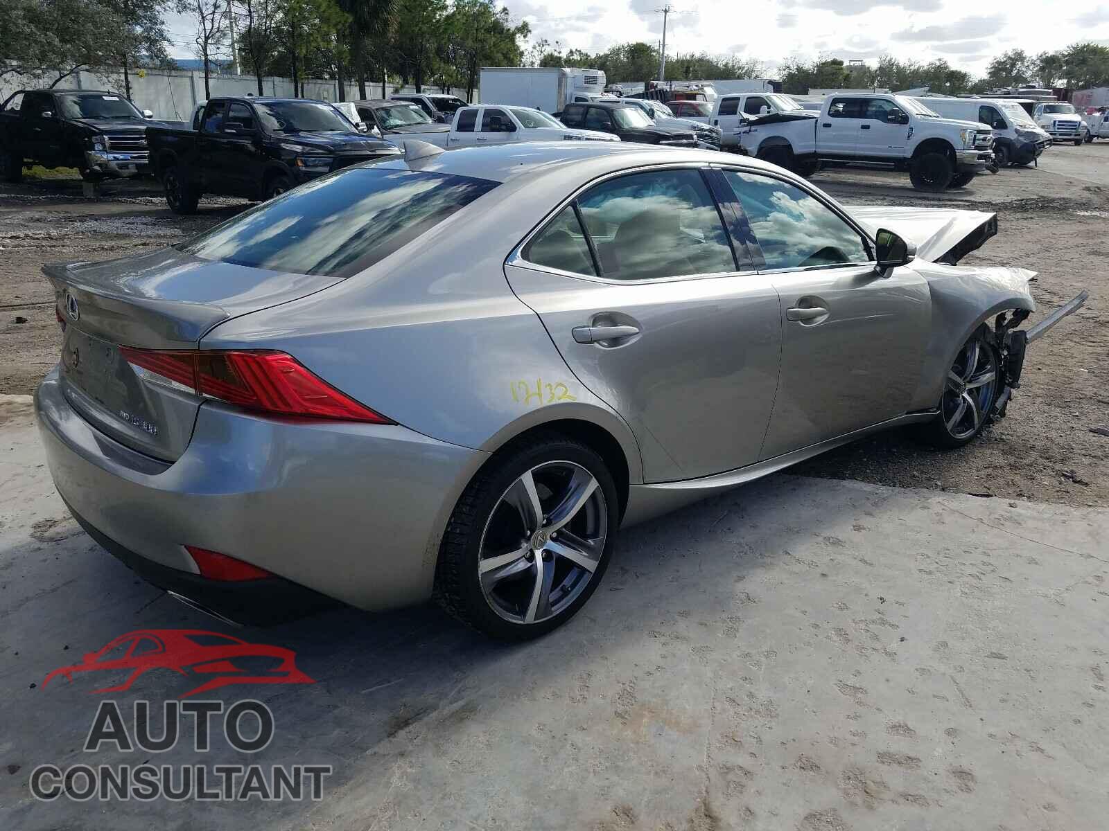 LEXUS IS 2017 - JTHCM1D27H5018401