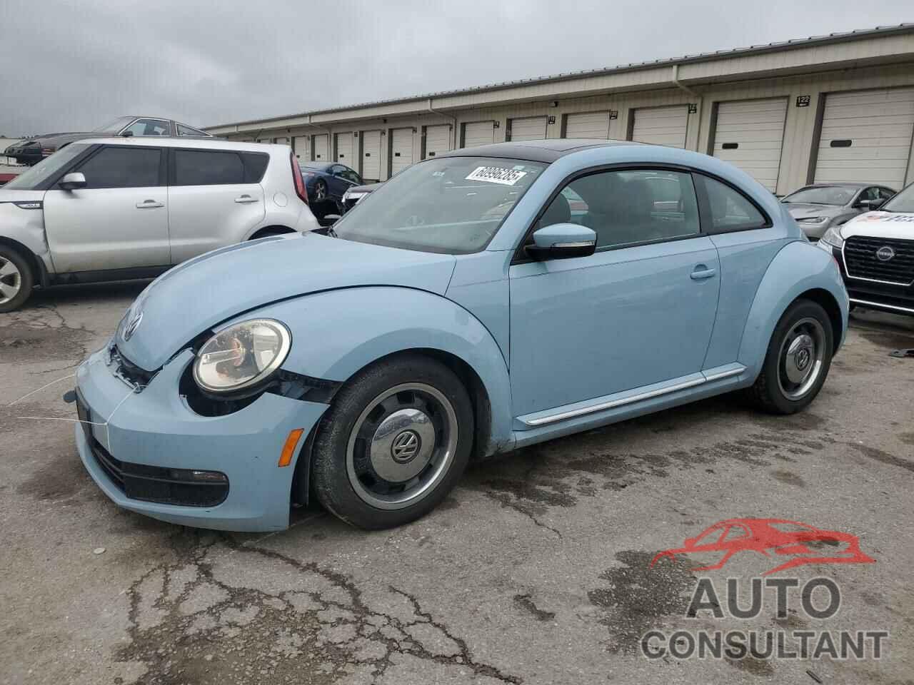 VOLKSWAGEN BEETLE 2013 - 3VWJP7AT8DM604431