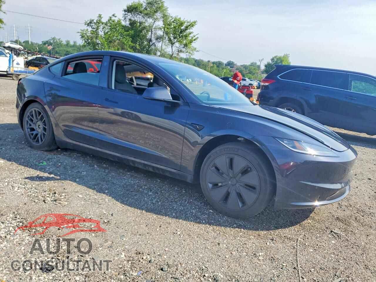 TESLA MODEL 3 2026 - 5YJ3E1EAXTF157966