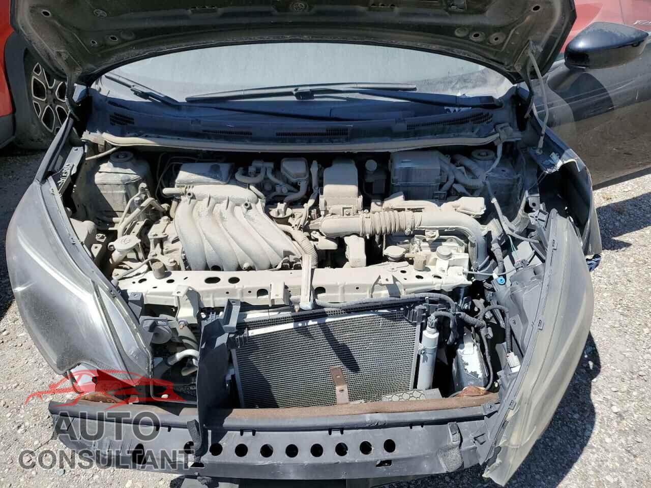 NISSAN VERSA 2017 - 3N1CE2CP3HL368712