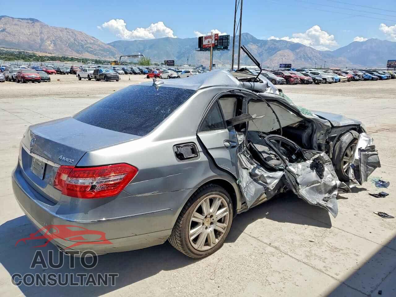 MERCEDES-BENZ E-CLASS 2012 - WDDHF8JB9CA564041