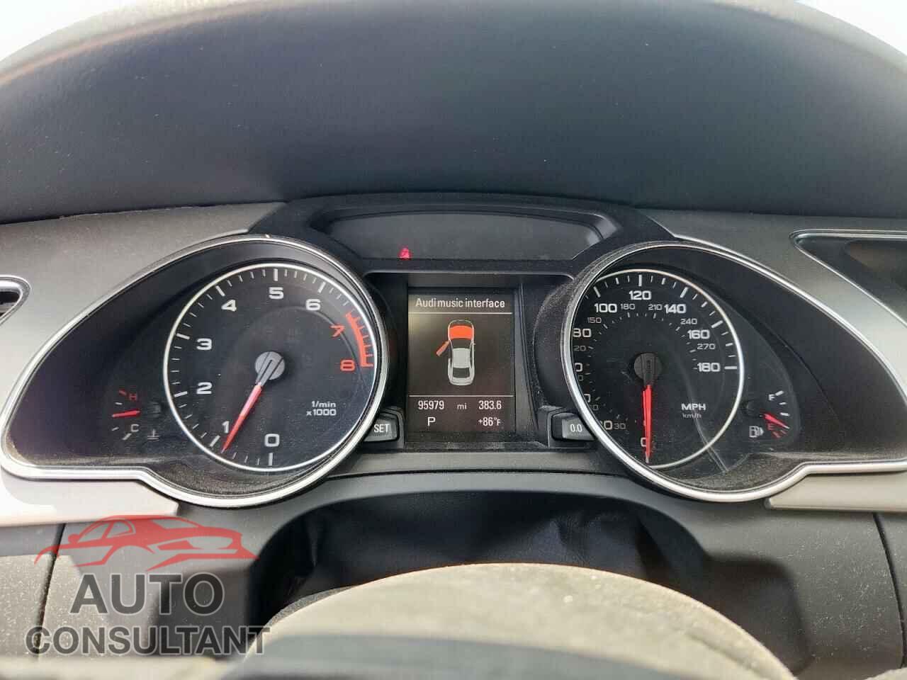 AUDI A5 2012 - WAULFAFR3CA004577