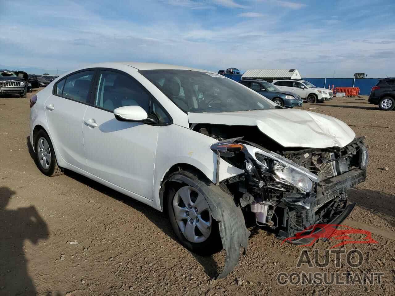 KIA FORTE 2017 - 3KPFK4A70HE132038