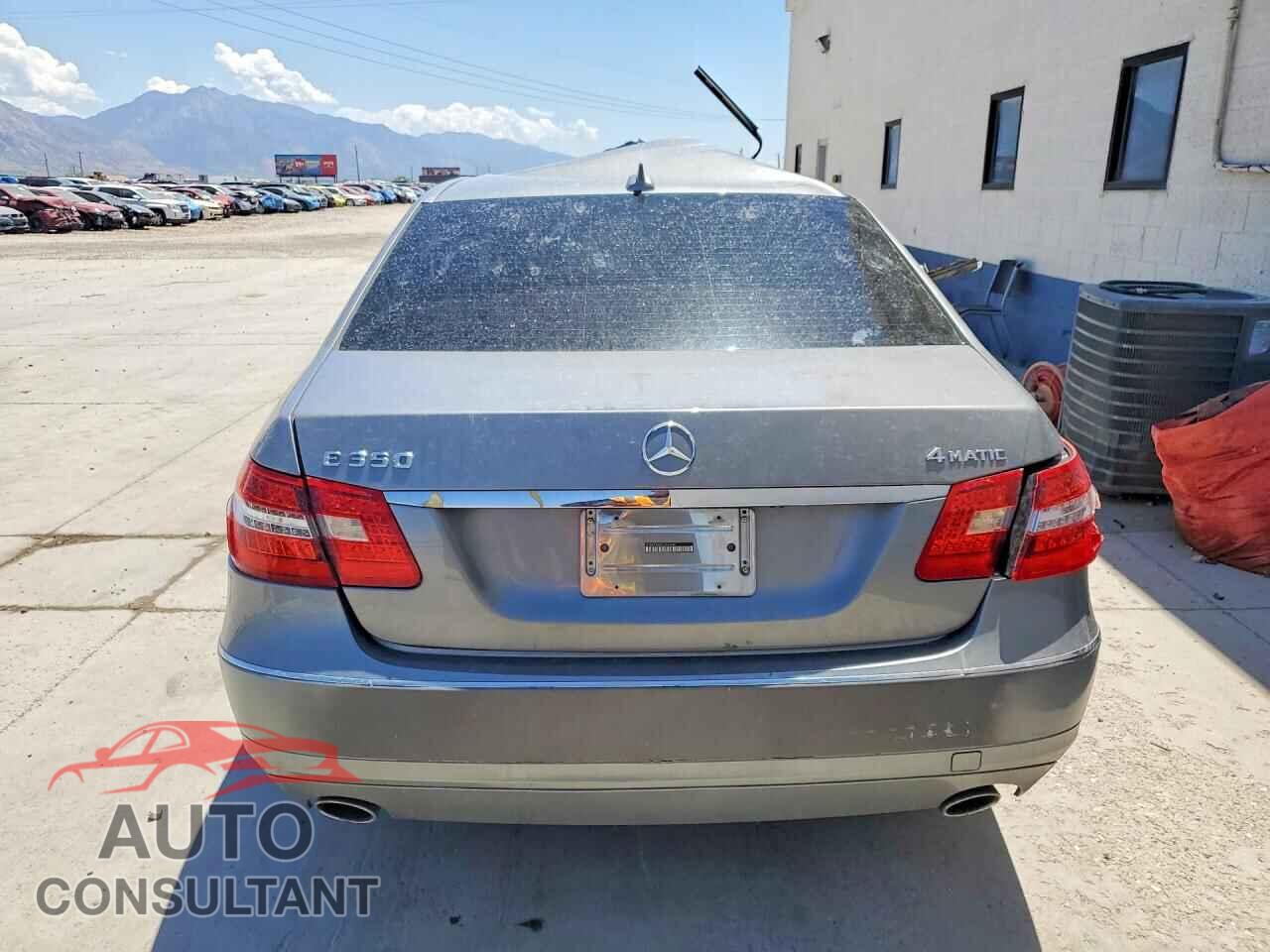 MERCEDES-BENZ E-CLASS 2012 - WDDHF8JB9CA564041