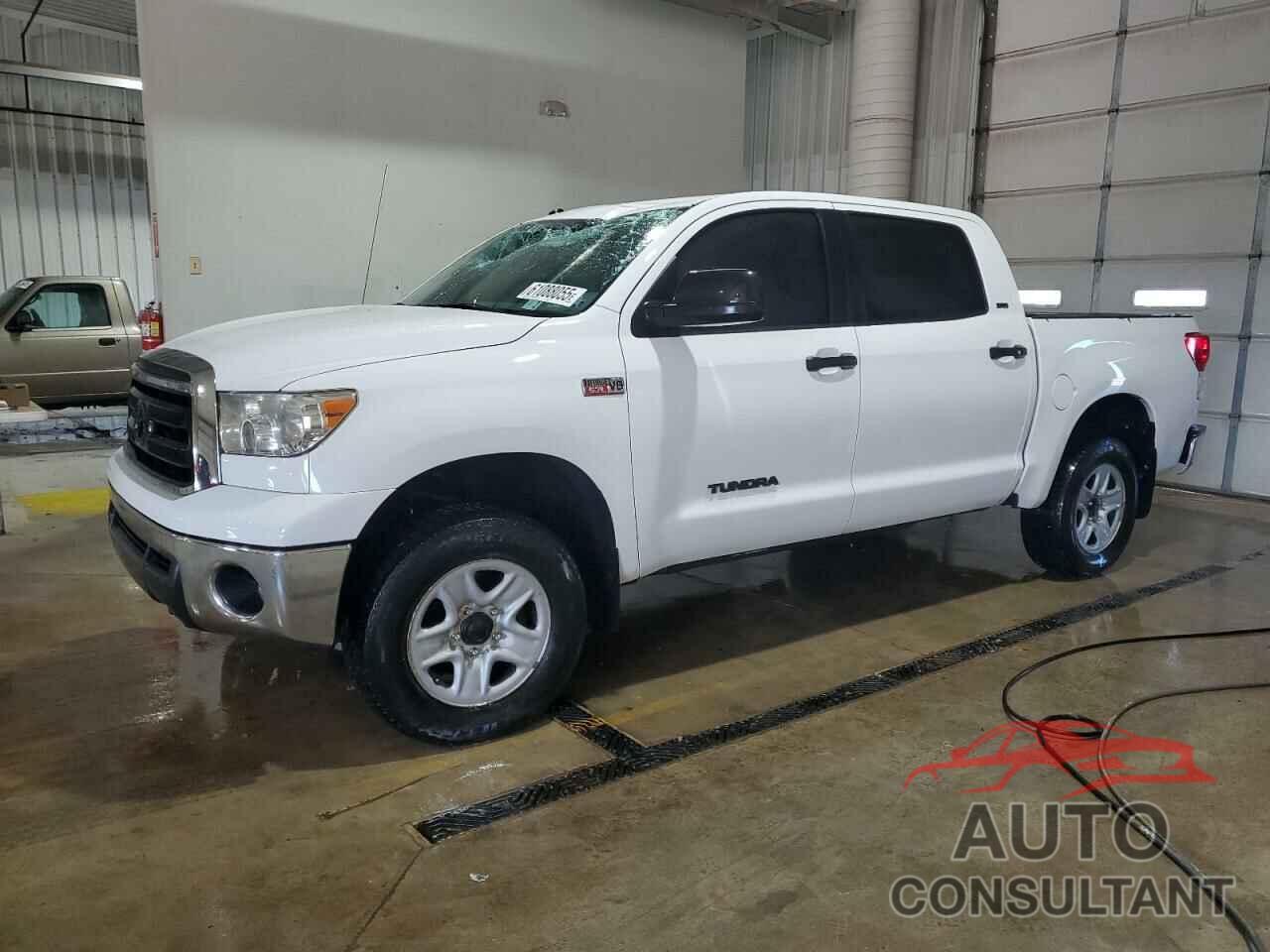 TOYOTA TUNDRA 2012 - 5TFDY5F12CX217598